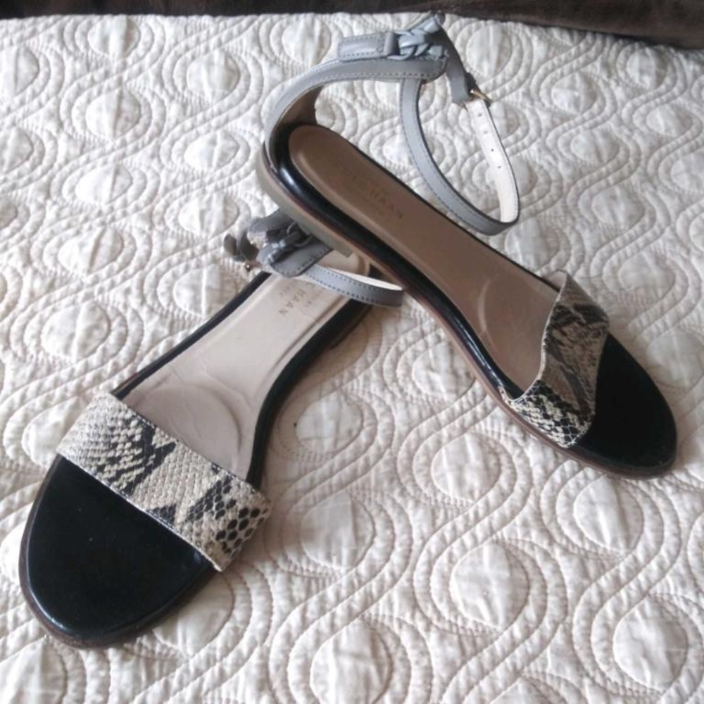 Cole Haan Signature snake print leather & suede flat sandals in size 8.